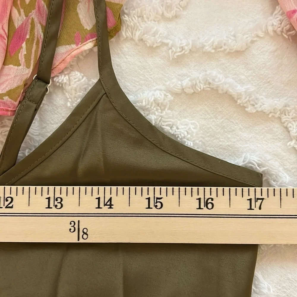 NWT Likely Women’s Hadi Layered Dress, Olive green and pink. Women’s size 2.